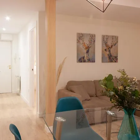 Premium Plaza Mayor Con Parking Apartment *